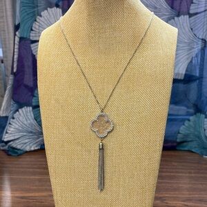 Elegant Silver Tone Clover Tassel Necklace